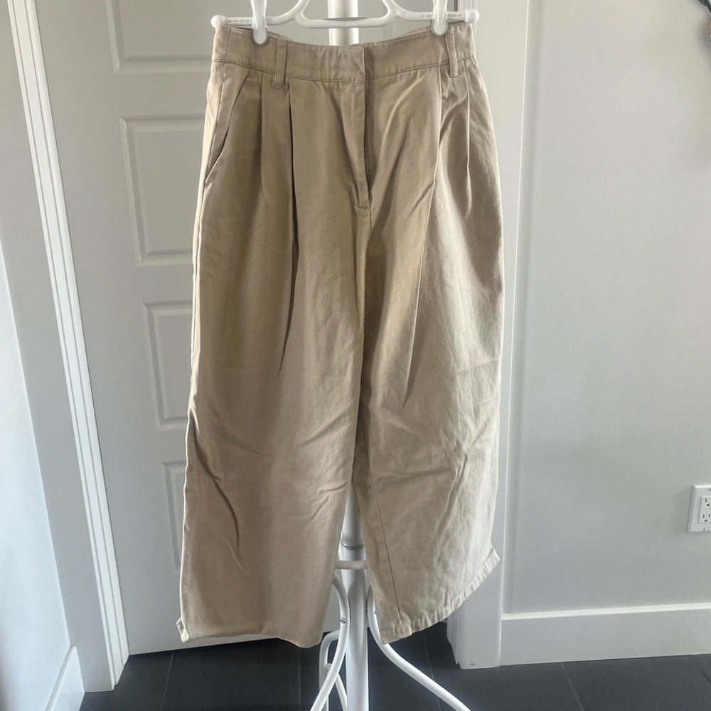 Oak and Fort wide leg women’s capri pant